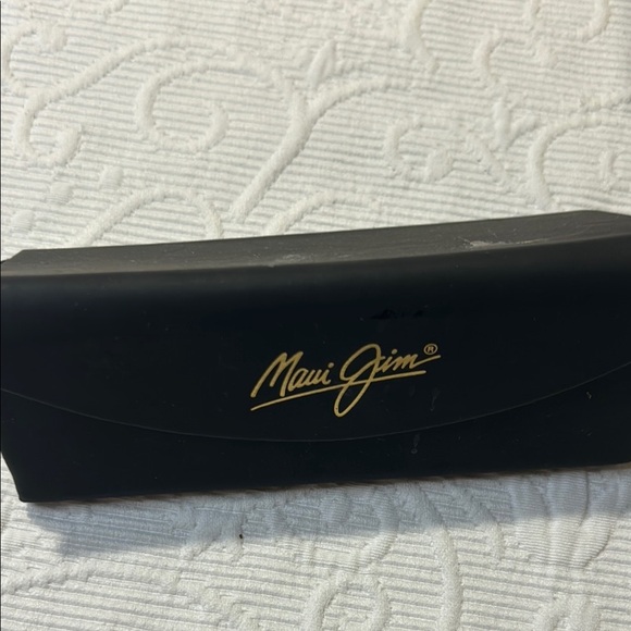 Maui Jim Manchester United Double mirrored Matchday Polarized Sunglasses. FLAW - Picture 12 of 16